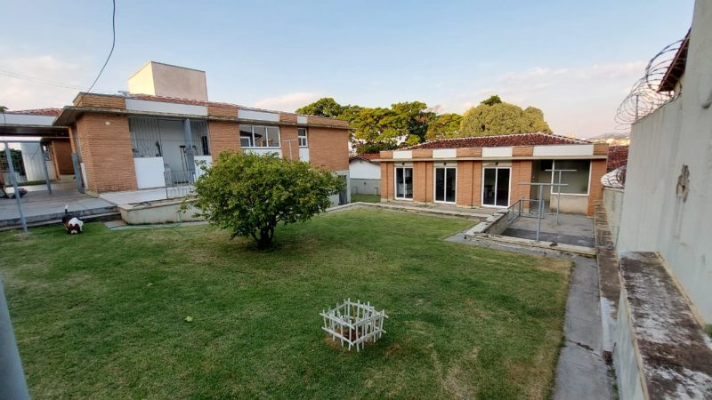 Corretor de imóveis | Casa à venda no Jardim América em Bragança