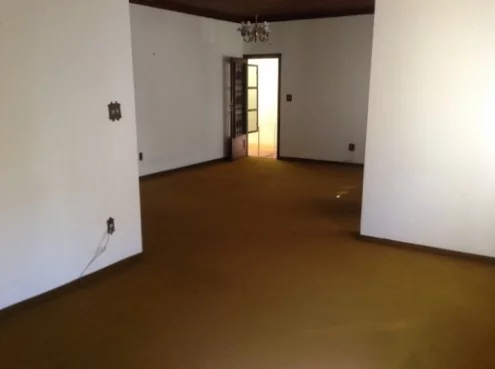 casa  a venda no centro
