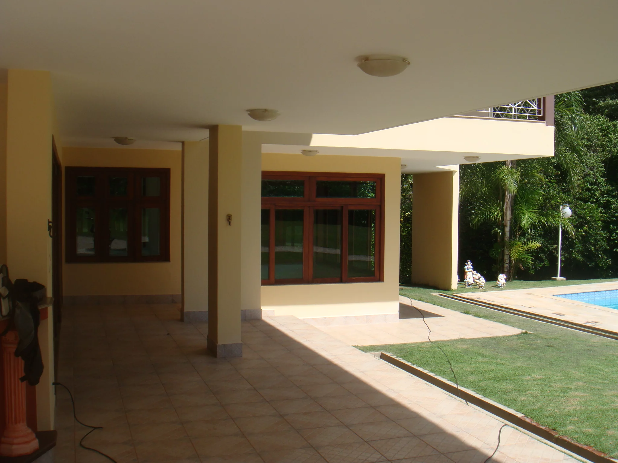 www.imoveisembragancapaulista.com