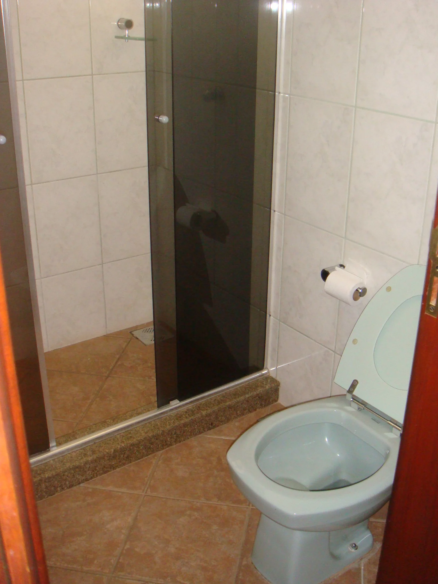 Deseja comprar uma casa a venda Village de Santa Helena ?