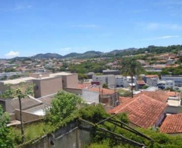 Procurando uma casa antiga no centro da cidade em Bragança ?