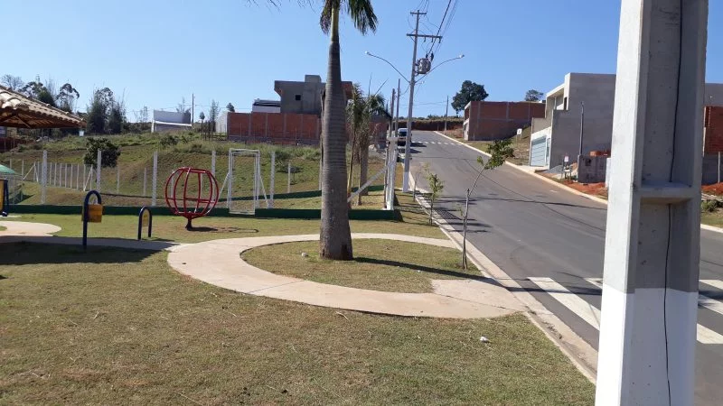 Terrenos a venda em Bragança Paulista - Residencial Rotterdam