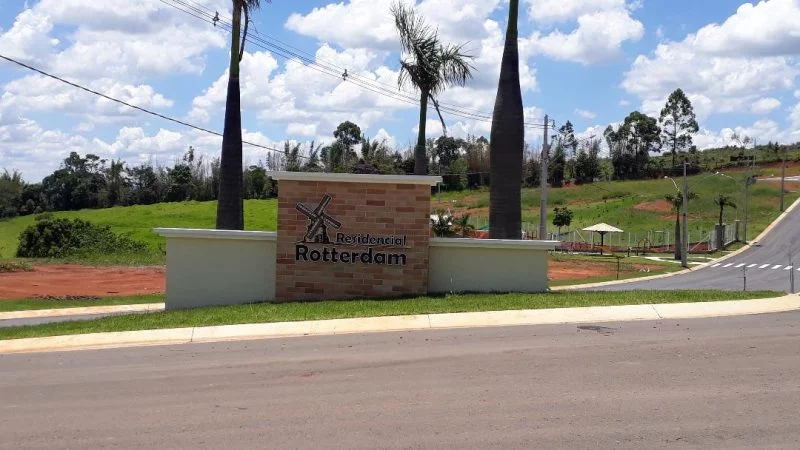 www.imoveisembragancapaulista.com