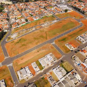 www.imoveisembragancapaulista.com