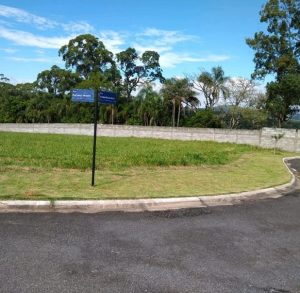 wwwimoveisembragancapaulista.com