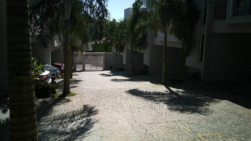 Procurando um sobrado em Condomínio fechado no Jardim Califórnia em Bragança  ? Veja isso !