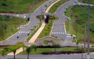 www.imoveisembragancapaulista.com