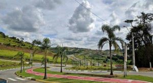www.imoveisembragancapaulista.com