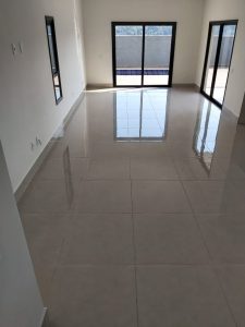 www.imoveisembragancapaulista.com