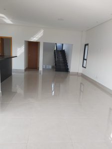 www.imoveisembragancapaulista.com