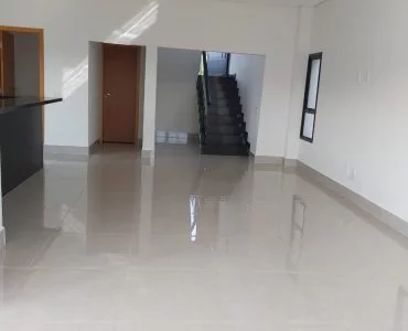 www.imoveisembragancapaulista.com