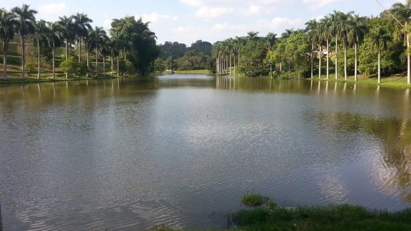 Terreno à venda  no Condomínio Portal de Bragança em Bragança Paulista Sp - Al. Barcelos