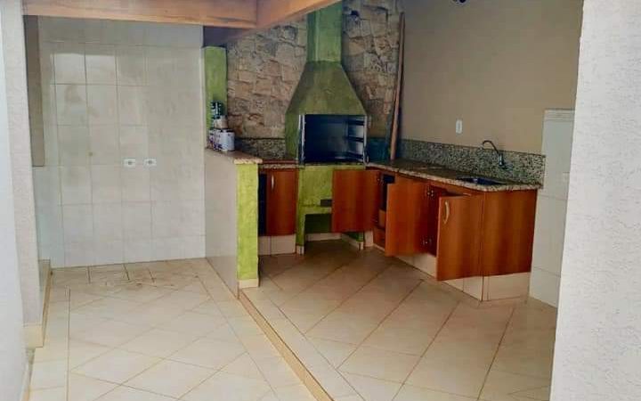 Corretor de imóveis | Casa à venda no Condomínio Vila de Espanha  Bragança