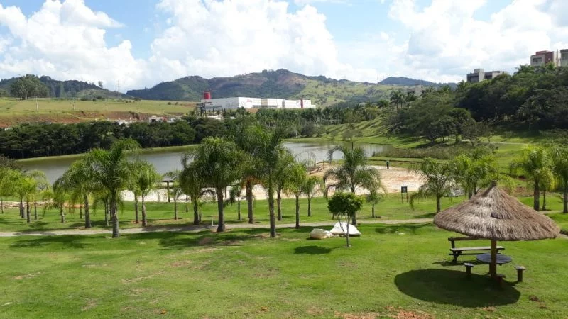 Terreno na Quadra J no Vale das Águas em Bragança Paulista SP
