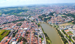 www.imoveisembragancapaulista.com