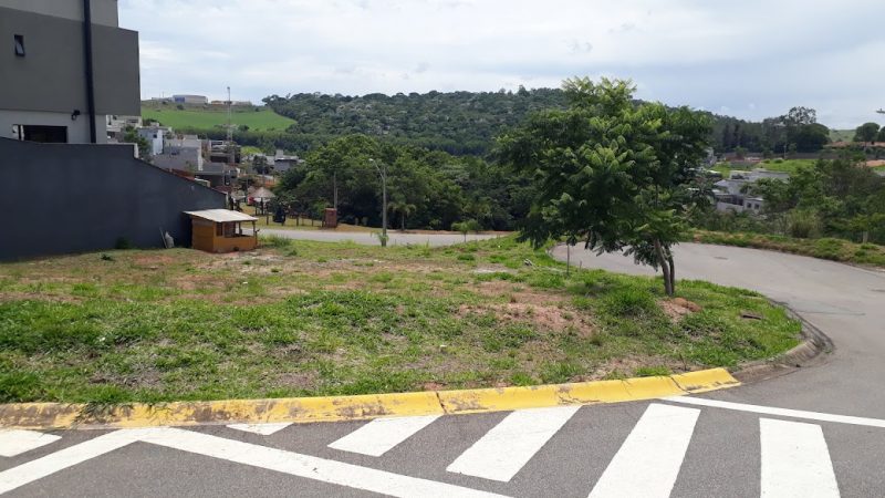 Terreno à venda no Residencial Euroville 2 em Bragança Paulista Sp