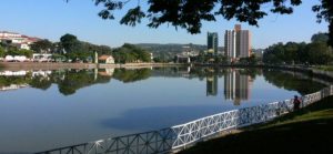 www.imoveisembragancapaulista.com