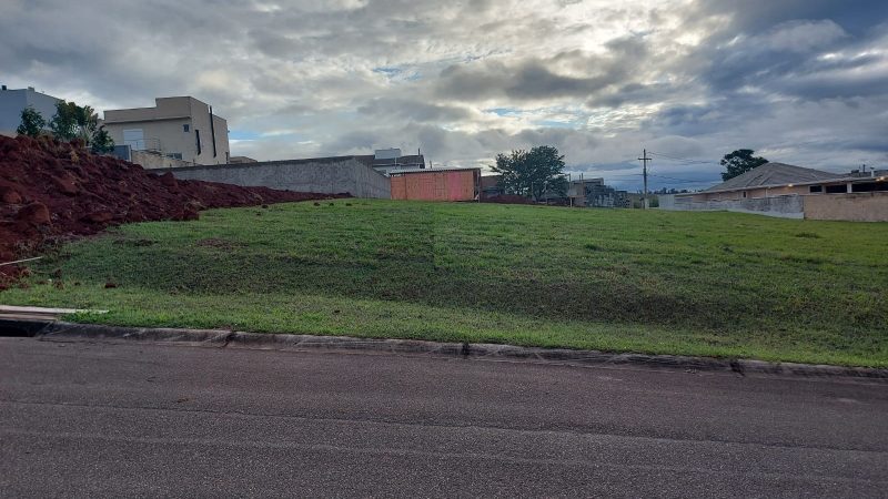 Terreno à Venda Condomínio Terras de Santa Cruz Bragança Paulista SP