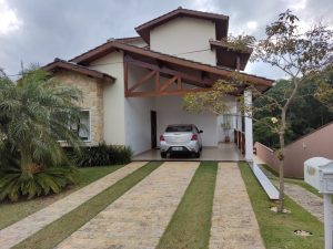 www.imoveisembragancapaulista,com