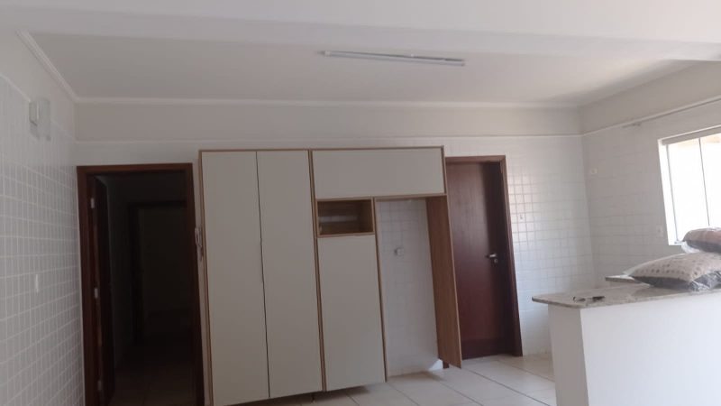 Corretor de imóveis Alexandre Bettoi Bragança Paulista | Apartamento à venda Jd do Lago