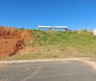 Corretor de imoveis Alexandre Bettoi. Terreno Jardim Bonança