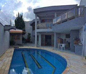 Corretor de imóveis Alexandre Bettoi Bragança Paulista | Casa Cinza à venda Jardim Europa