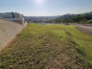 Corretor de imóveis Alexandre Bettoi Bragança Paulista | Terreno 700 m2 terras de Santa Cruz