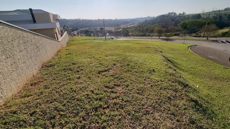 Corretor de imóveis Alexandre Bettoi Bragança Paulista | Terreno 700 m2 terras de Santa Cruz