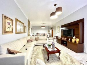 Corretor de imóveis Alexandre Bettoi Bragança Paulista | Casa à no altos de Bragança