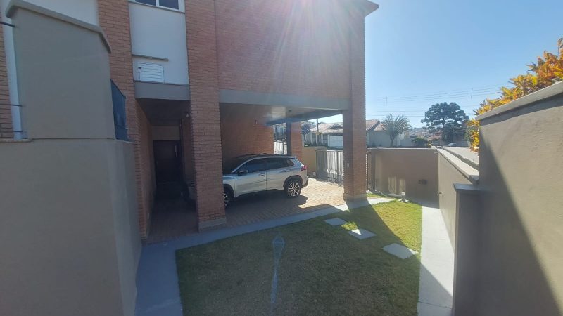 Casa à vendaa no Jardim América em Bragança Paulista SP