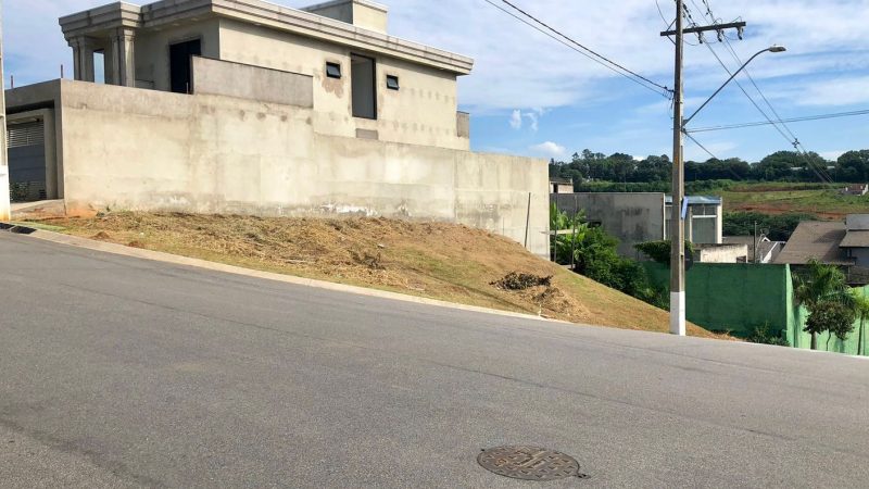 Corretor de imóveis Alexandre Bettoi Bragança Paulista  |  Terreno à venda Central Parque