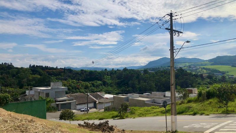 Corretor de imóveis Alexandre Bettoi Bragança Paulista  |  Terreno à venda Central Parque