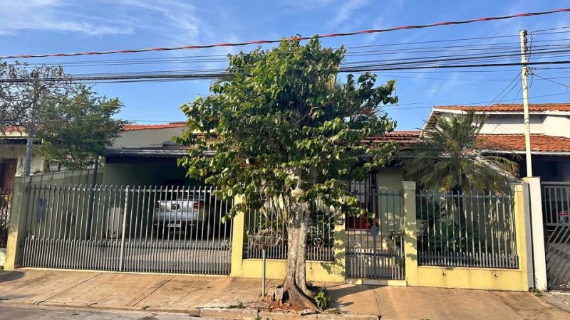 Corretor de Imóveis Alexandre Bettoi Bragança Paulista | Casa à venda Jardim Santa Rita de Cassia