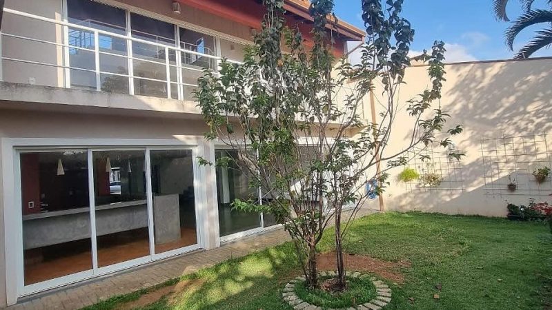 Corretor de imóveis Alexandre Bettoi Bragança Paulista | Casa à venda Euroville