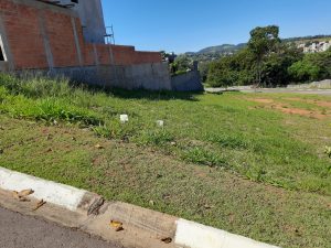 Corretor de imóveis Alexandre Bettoi Bragança Paulista | Terreno á venda Parque Imperador