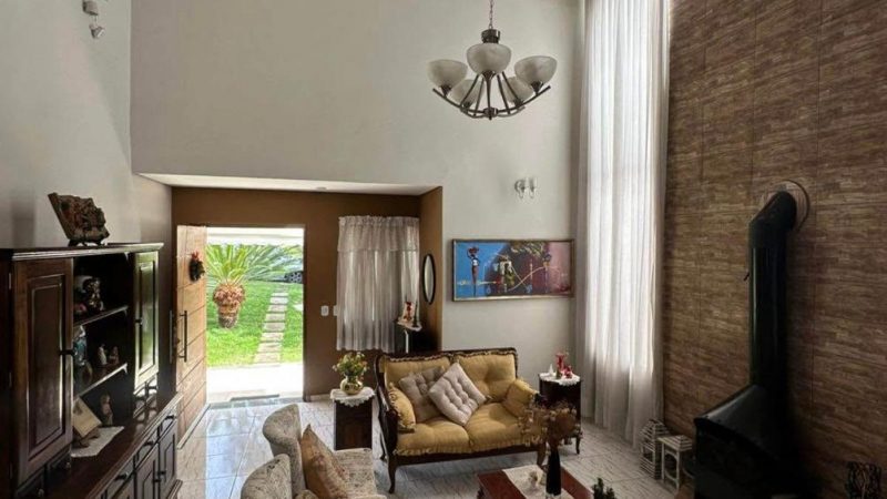 Corretor de imóveis | Casa à venda Condomínio Terras de Santa Cruz Bragança Paulista