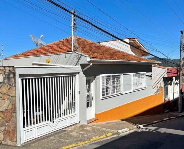 Casa à venda no Centro de Bragança Paulista