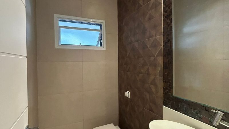Aluguel Casa Térrea Mobiliada em Condominio
