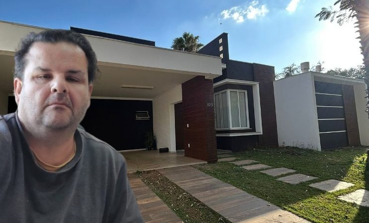 Aluguel Casa Térrea Mobiliada em Condominio
