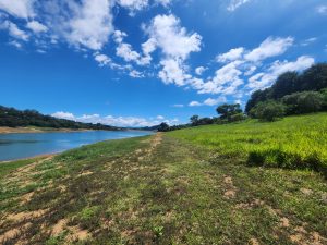 Terreno de 154mil m2 na represa de Piracaia