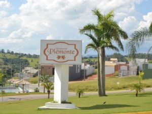 Casa à Venda no Residencial Piemonte em Bragança Paulista