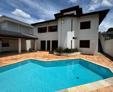 Casa para venda no Jardim América 3 quartos sendo 2 suites